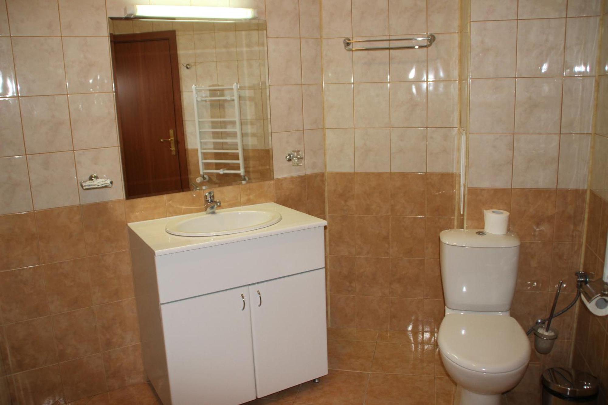 Charming One Bed Apartment 423 In Main Flora Building Borowez Exterior foto